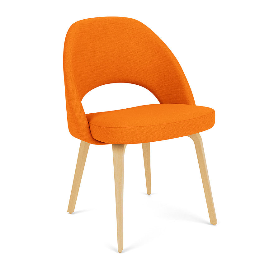 サーリネン コレクション・カンファレンスアームレスチェア – Knoll Japan Onlineshop