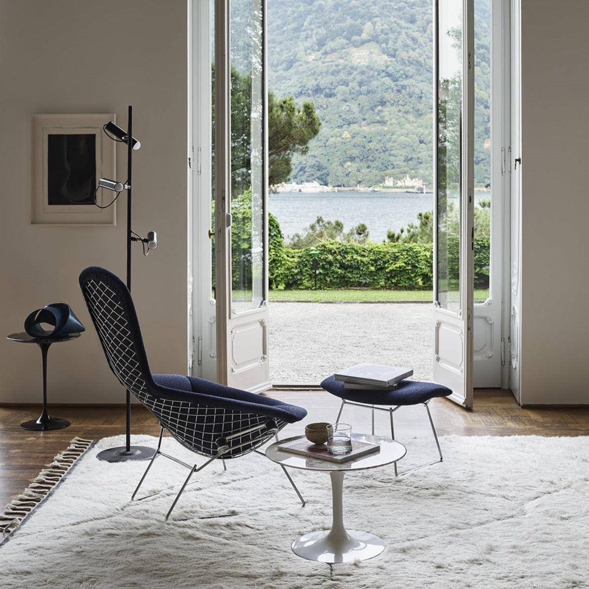 サーリネン コレクション・サイドテーブル – Knoll Japan Onlineshop